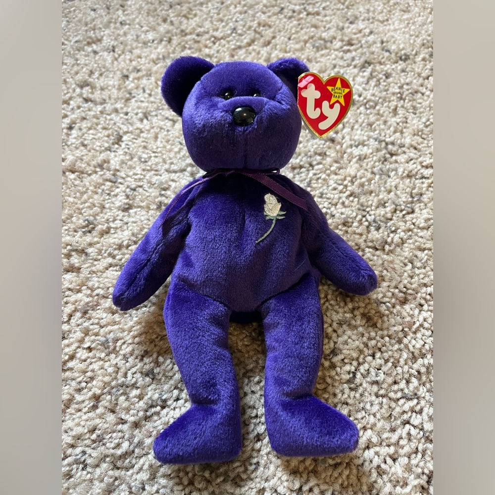 Mint condition. Rare, retired beanie baby with tag errors
